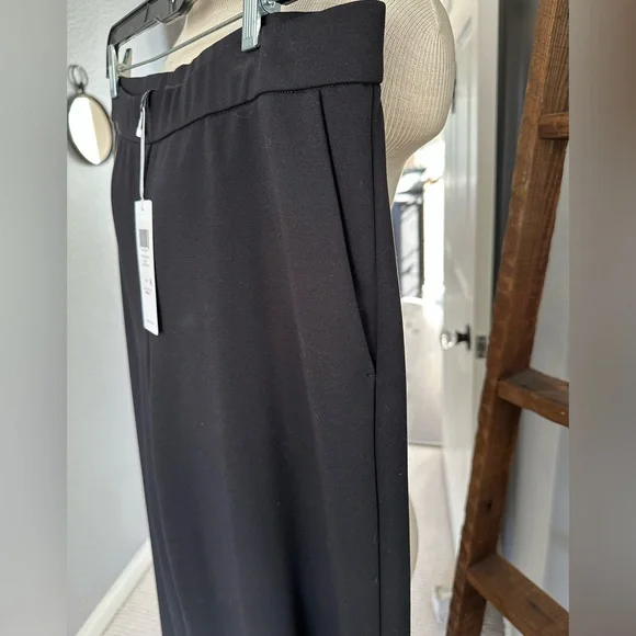 Eileen Fisher Black Wide Leg Pants, size medium - Picture 7 of 12